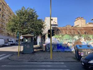 Via Ostiense angolo Via del Porto Fluviale, ex Magazzini militari occupati dal 2003 ed area del Comune di Roma occupata da capannoni in uso alla comunità di Sant'Egidio